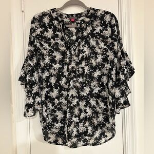 Vince Camuto Black and White Floral Blouse